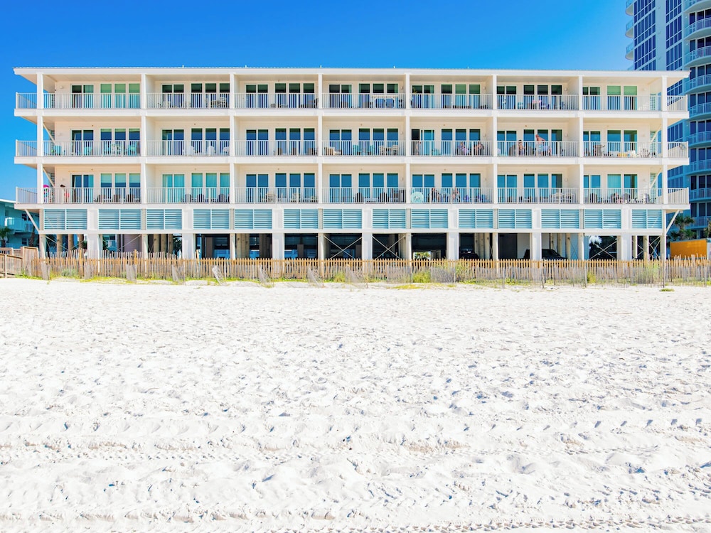 Sea Glass #313 by Southern Vacation Rentals