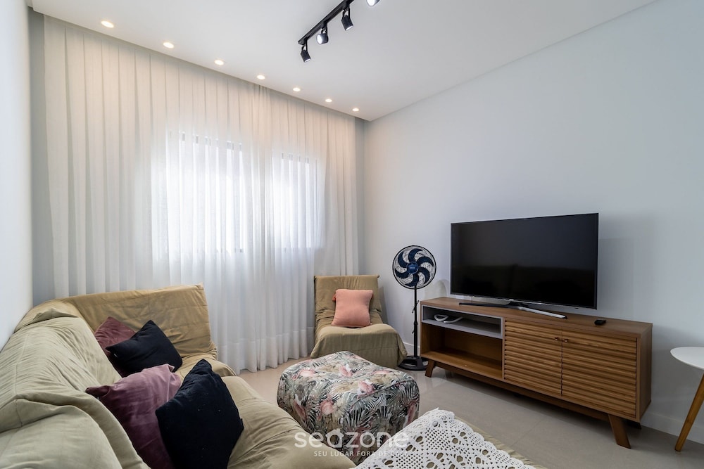 Cozy Apt 550m From the Beach in Porto Belo Lnb502