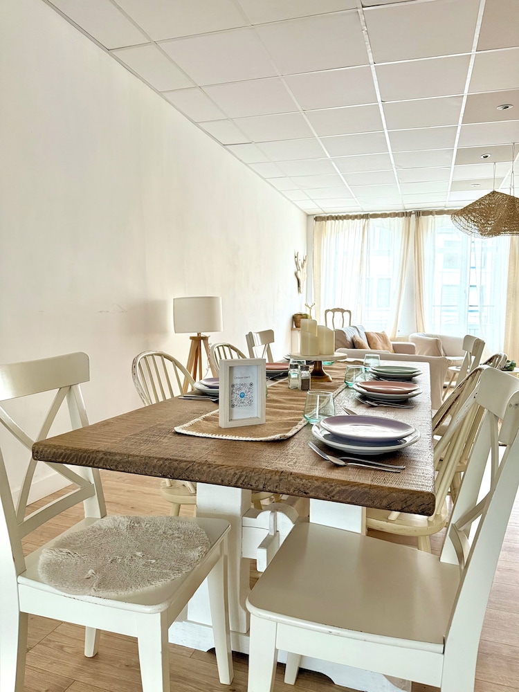 Spacious duplex in the center