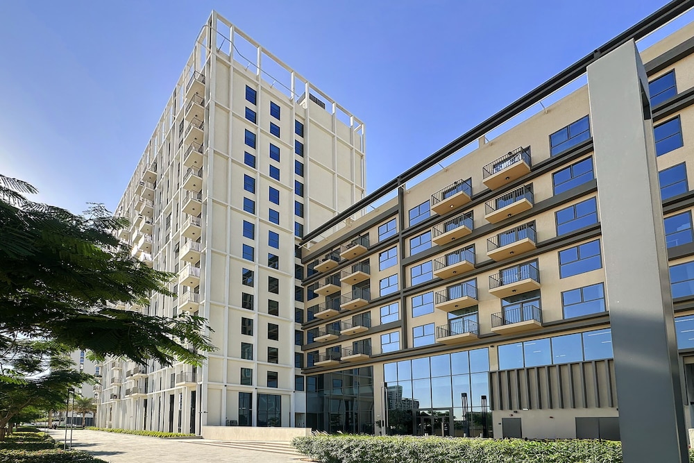 Deluxe 2BR Apartments at Socio