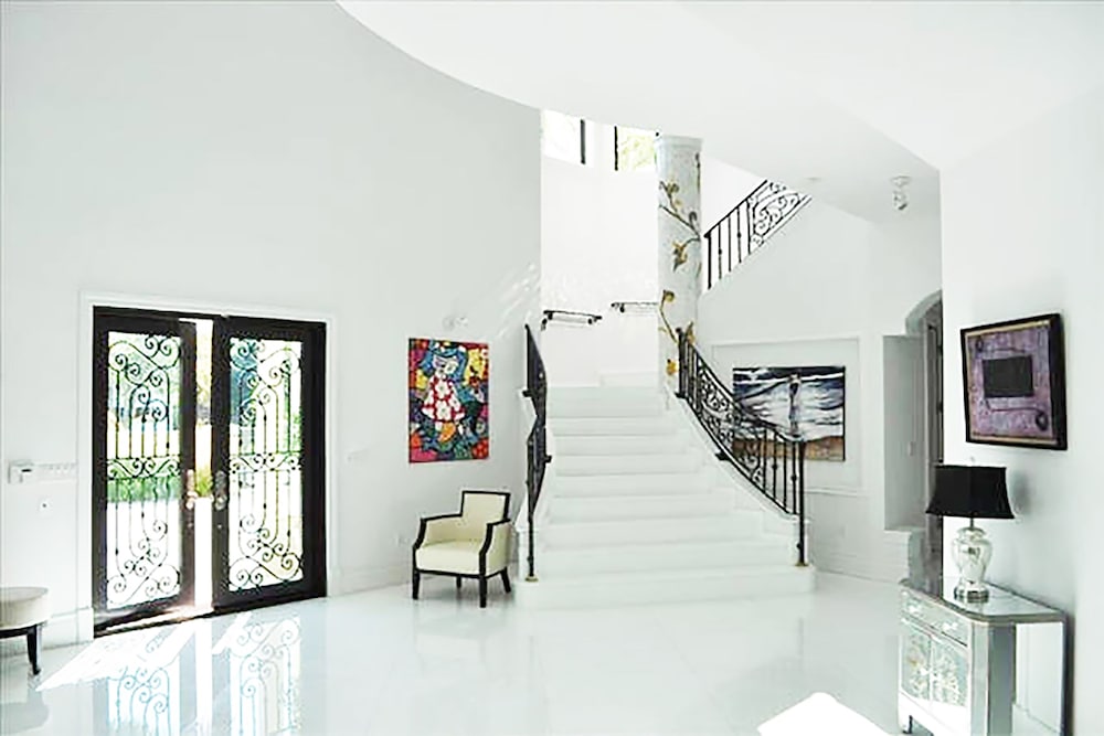 9 Bedroom Homes in Miami by TMG