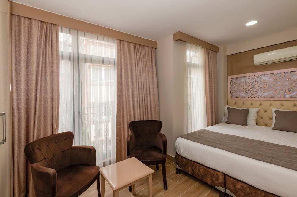 Taksim Peri Suit - Image 21