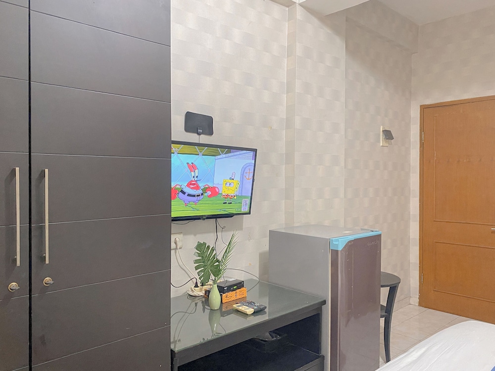 Good Deal Studio Apartment At Margonda Residence 1