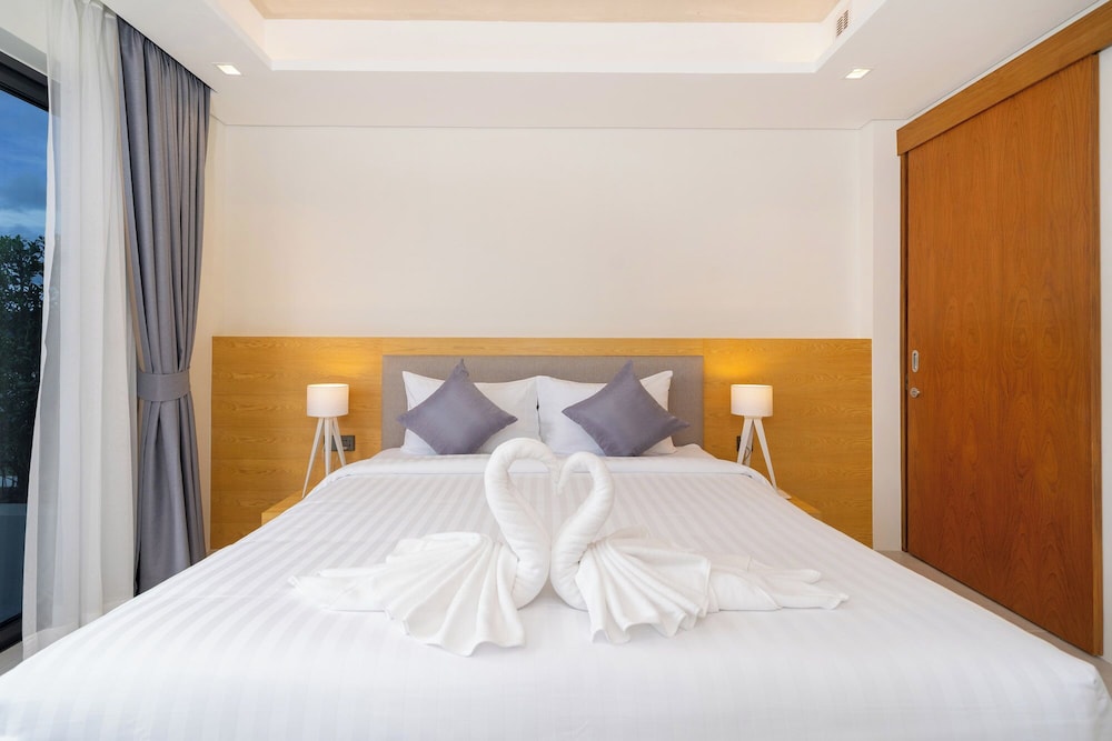Riverhouse Phuket by Escape Villas
