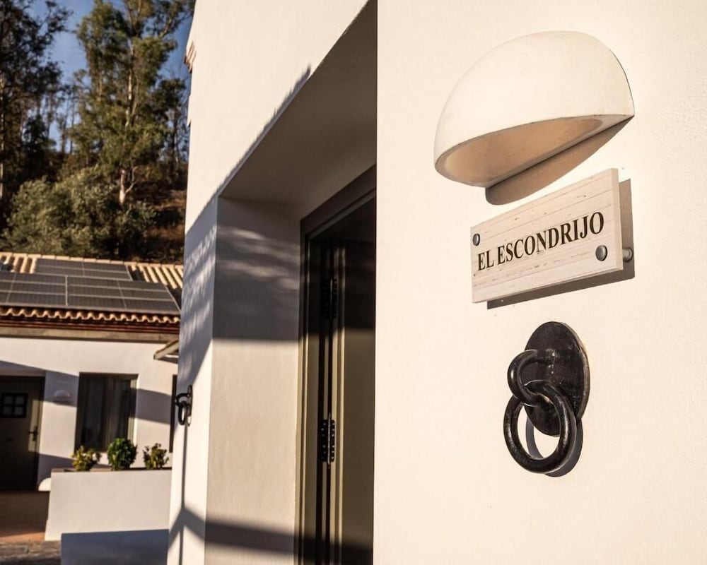 FINCA CONTRABANDO PARA GRUPOS