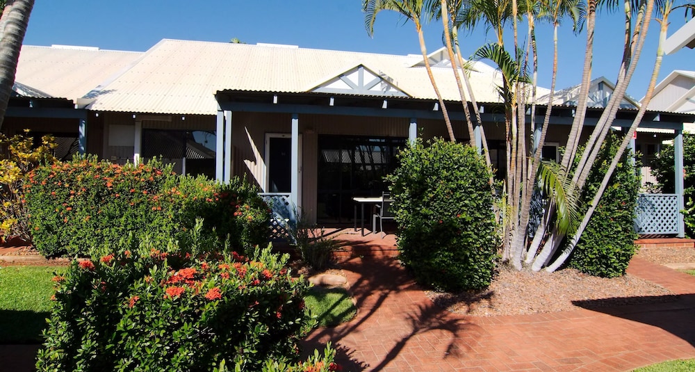 Cable Beach Apartments