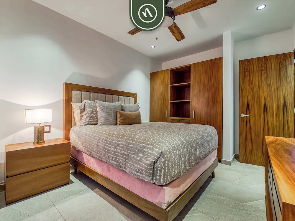Amazing 2 BR Condo in Versalles - Rooftop Pool