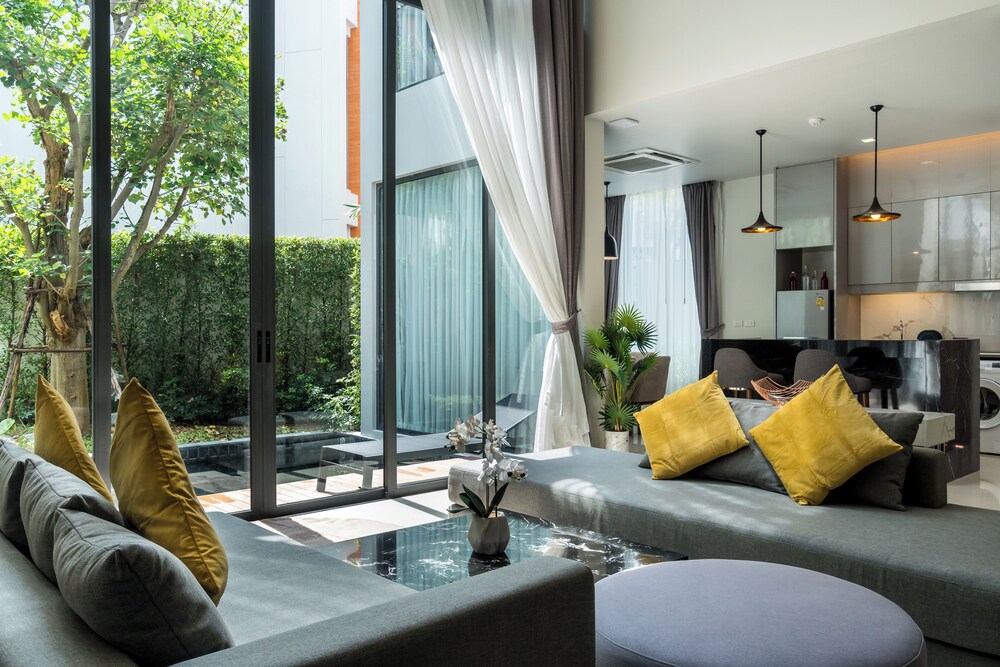 Panora Villa 8112 By Villacarte