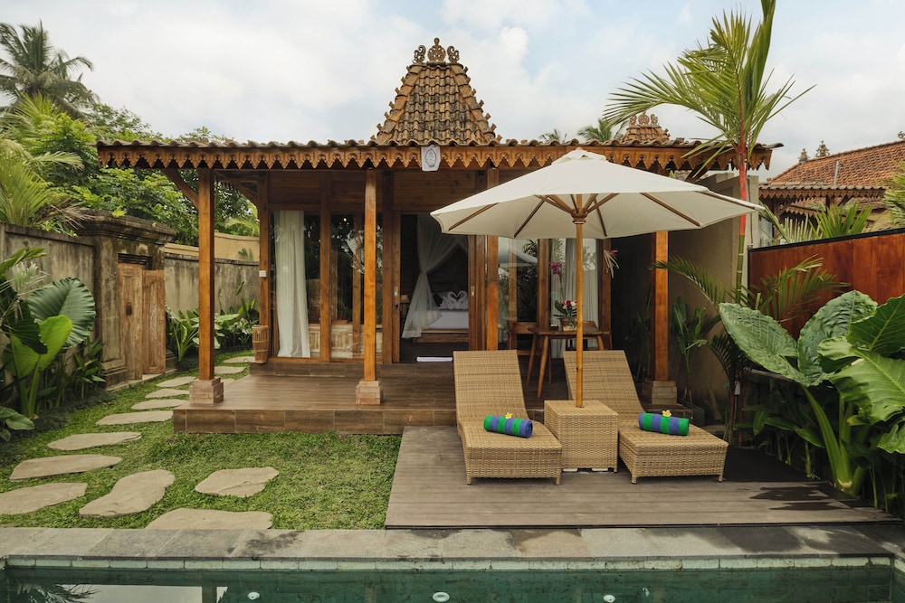 Griya Dukuh Ubud Villa
