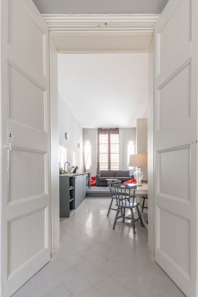 Charming Spacious 3BR Apartment