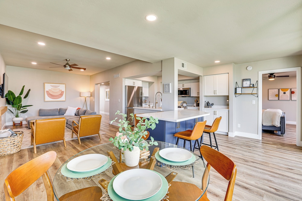 Outdoor Entertainment Space: Home in Scottsdale