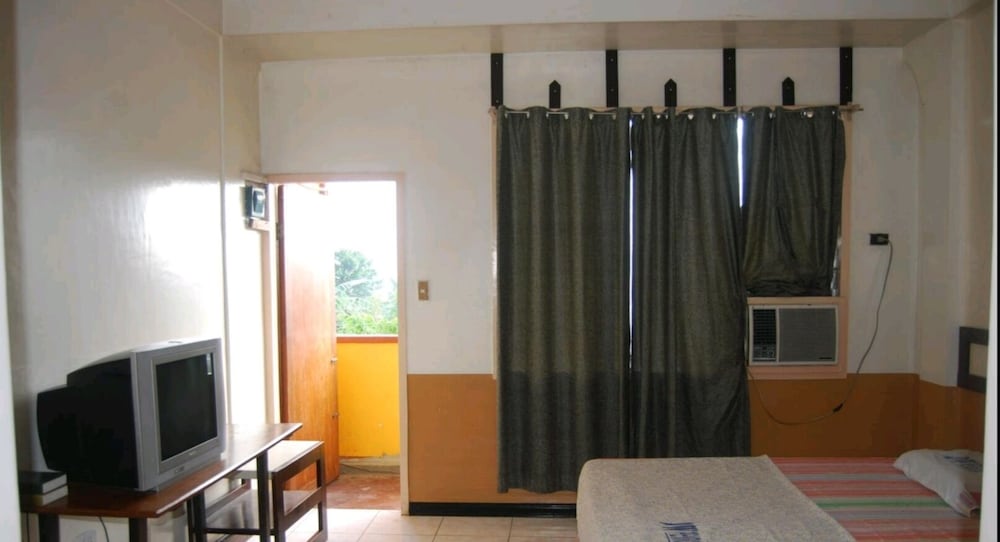 Photo 6