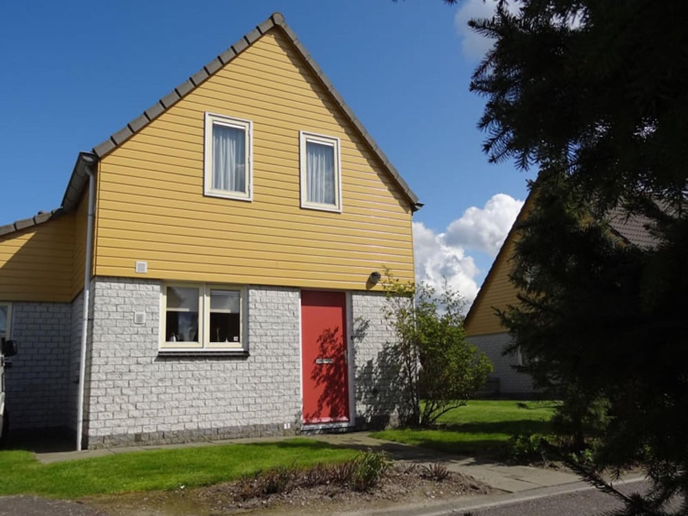 Holiday Home in Zeeland With Garden Terrace
