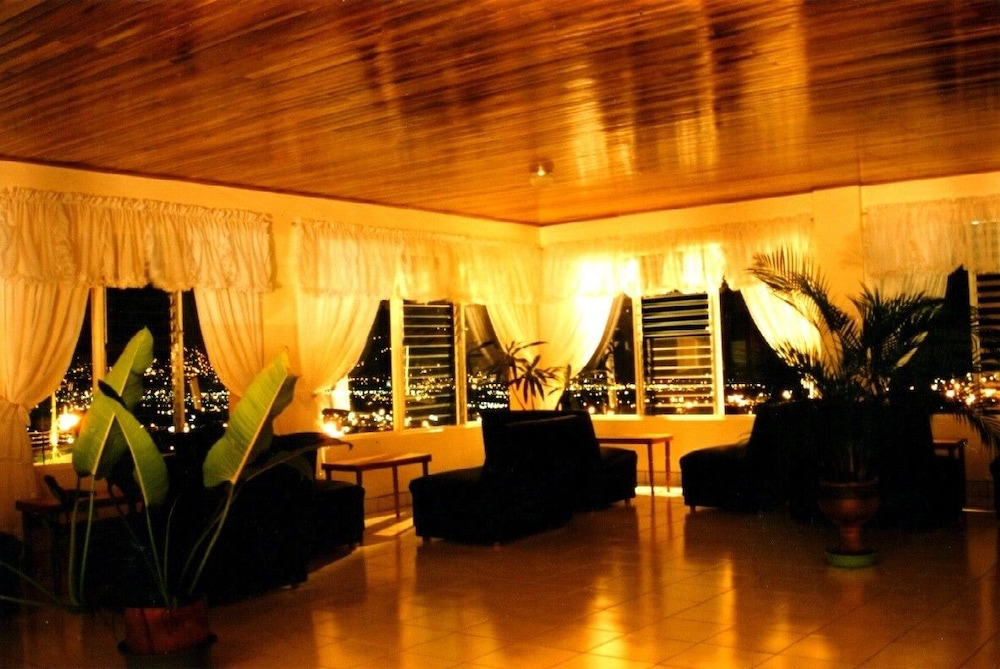 San Jose - Costa Rica Vacations - Apart-Hotel Roma - Property Image 2