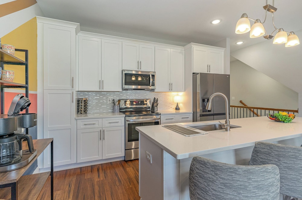 Palette - Private Patio - Mins to Nashville Zoo