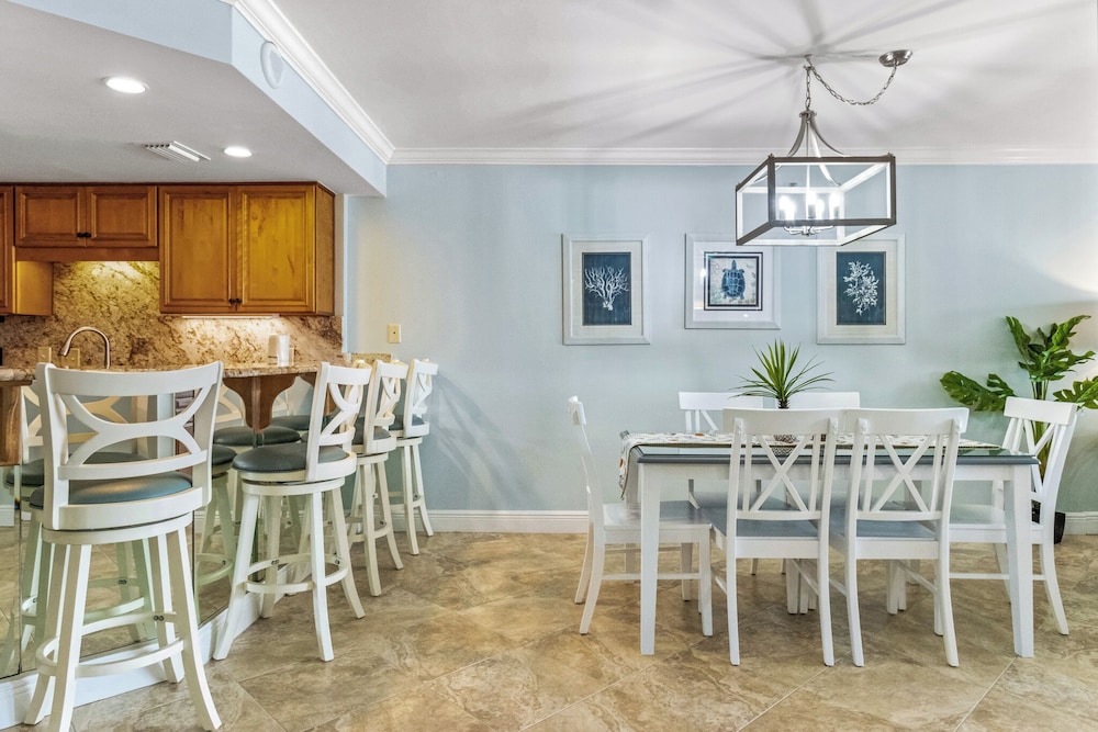 Summerchase #202 by Southern Vacation Rentals