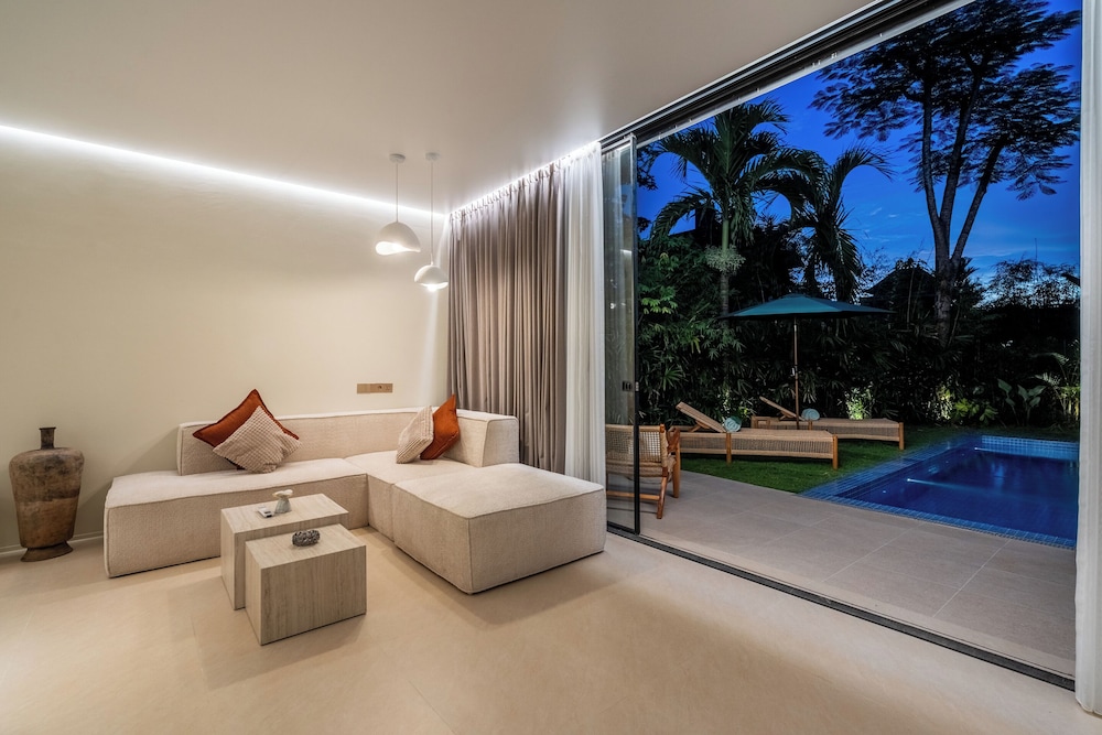 Hidden City Ubud - Modern Villas & Townhouses with Private Pools, Nature Views and Wellness Access