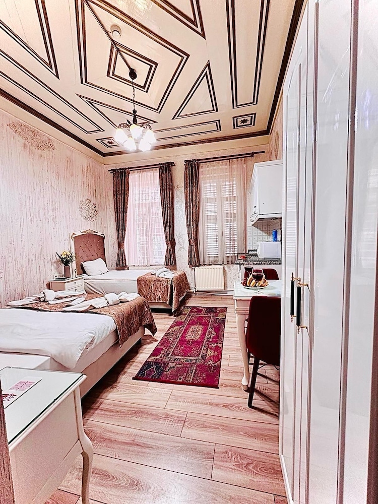 Alhambra Apart Otel - Image 21