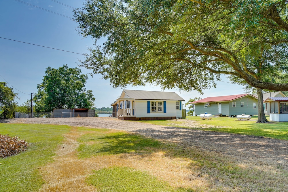 Lakefront Jonesville Cabin w/ Dock  Fire Pit! - Property Image 2