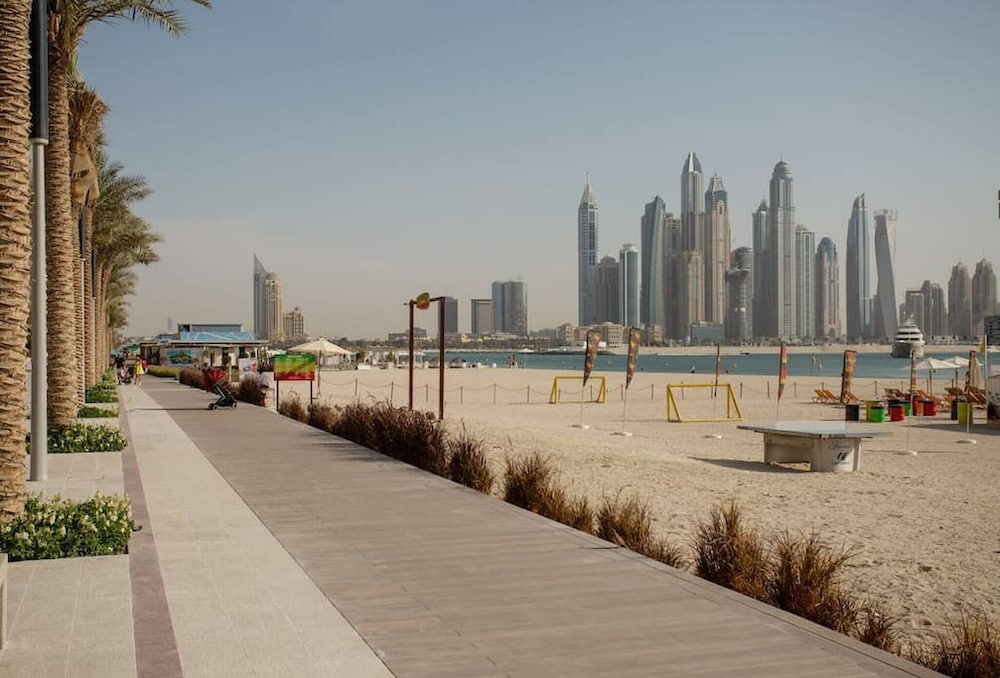 Fairmont North Residence Full Sea View 2br 166 Sqm