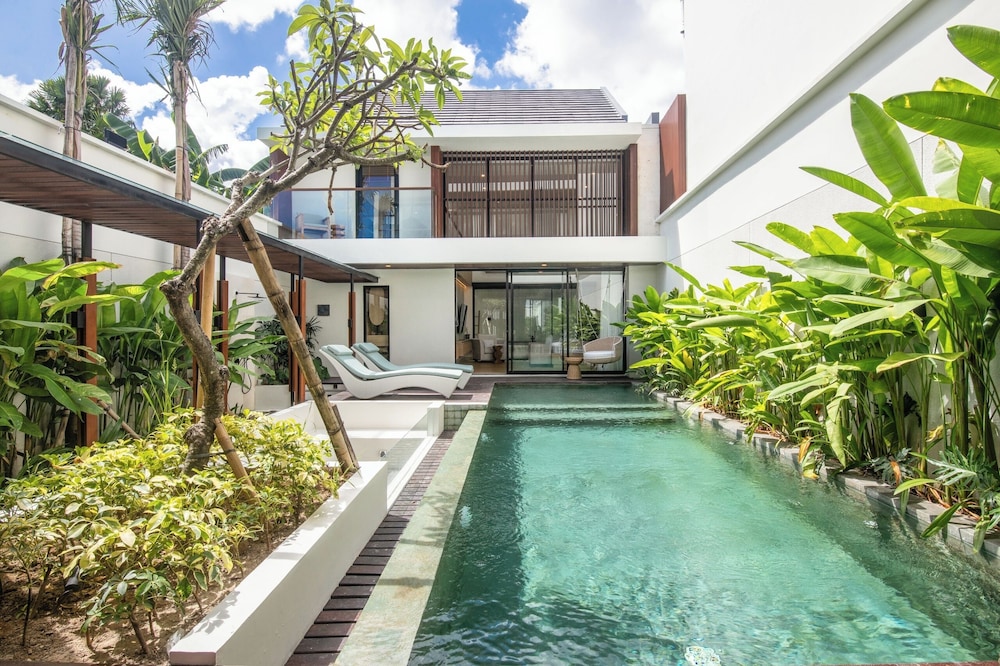Elegant 3BR Escape Canggu AC 5min Shore