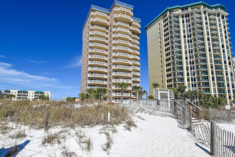 Destin Towers 113 2 Bedroom Condo