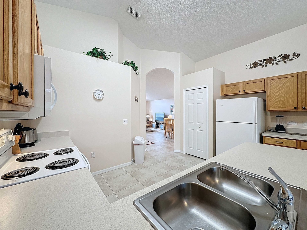 South Facing Pool Home With Golf Course Views