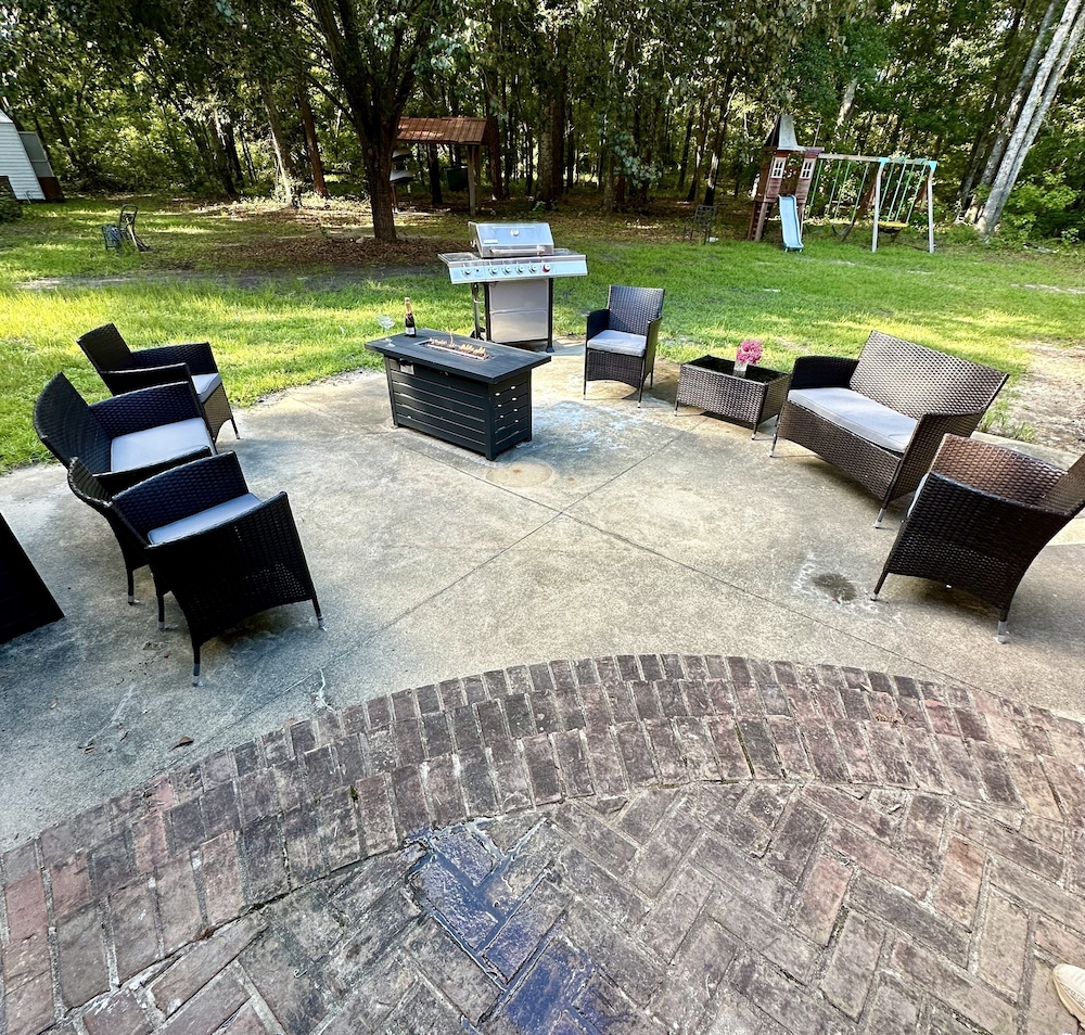 Healing Adventures Wellness Retreat 3 Bedroom Home