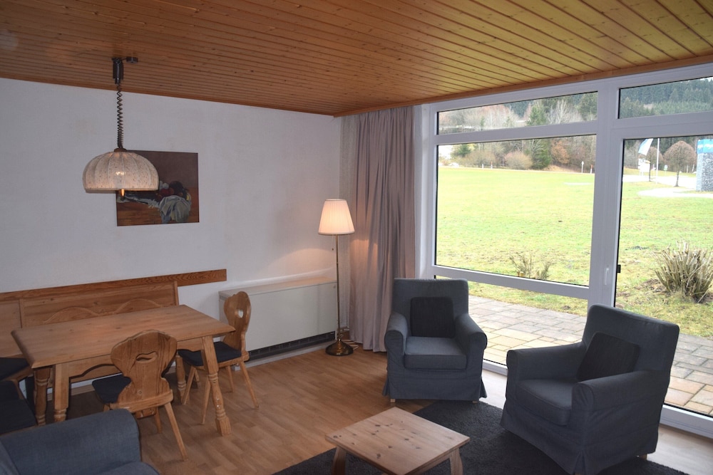 Alpenblick & Spielzone im Schonen Allgau