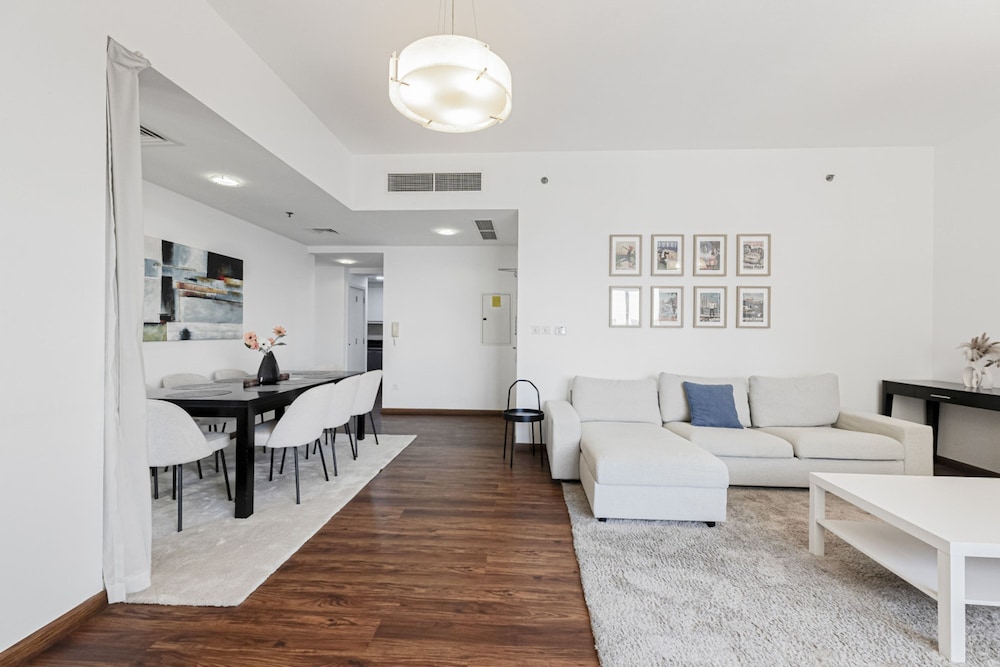 Short Stay Apartment Shams 1 Jumeirah Beach Residence 2 Bed Sleeps 6