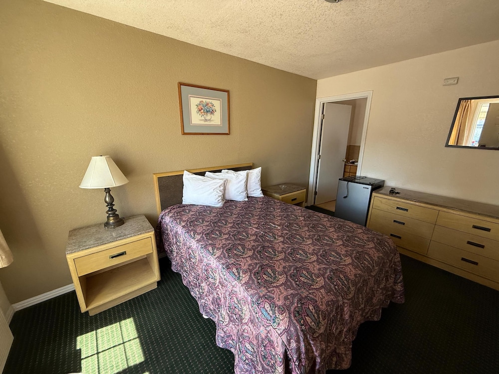 Discovery Inn Near Six Flags Vallejo Napa Valley CA