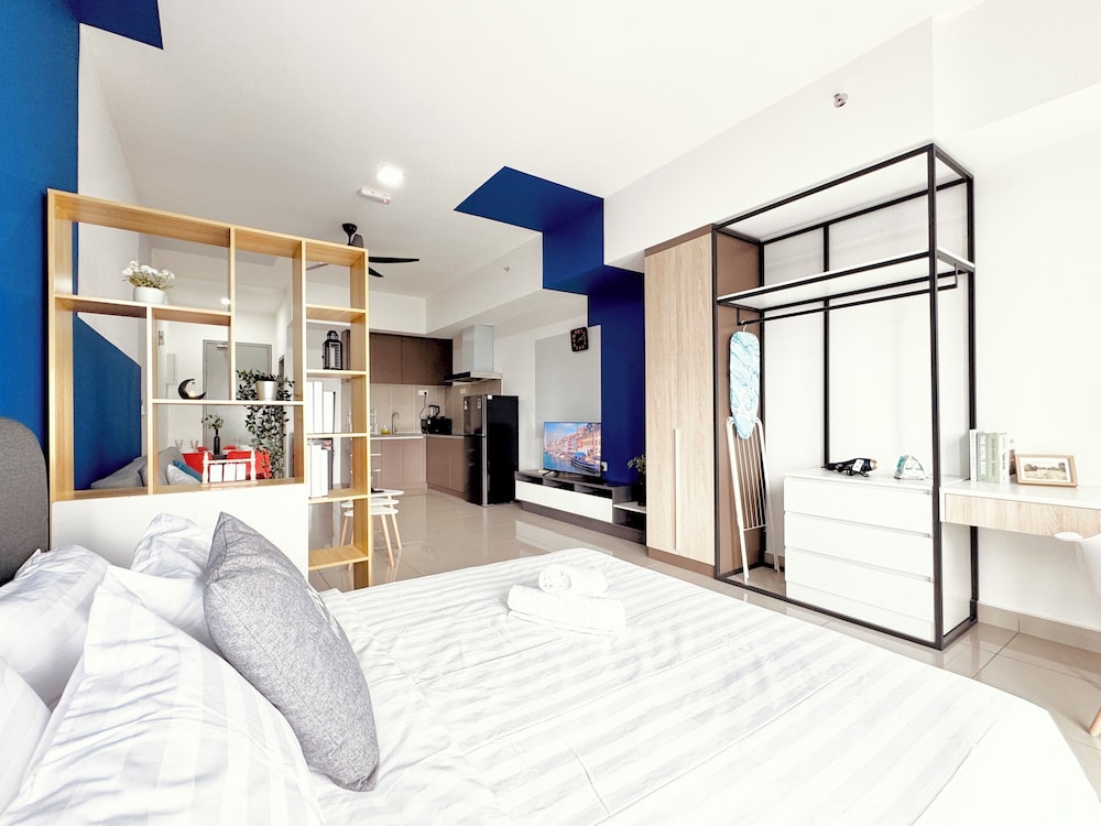 Alinea Suites