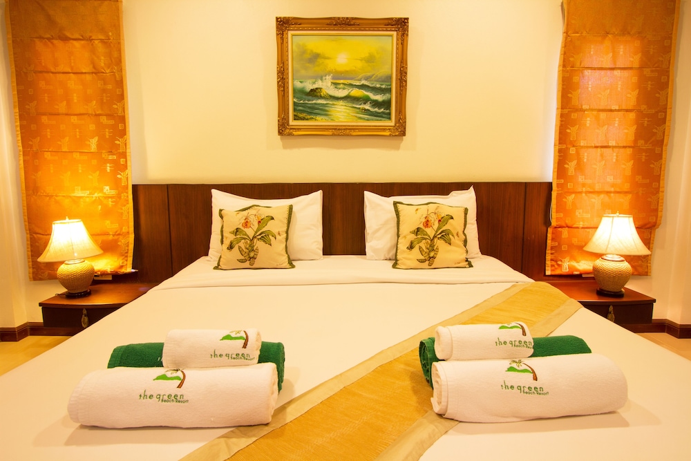 The Green Beach Resort