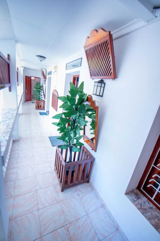 New Old Dutch House - Galle Fort