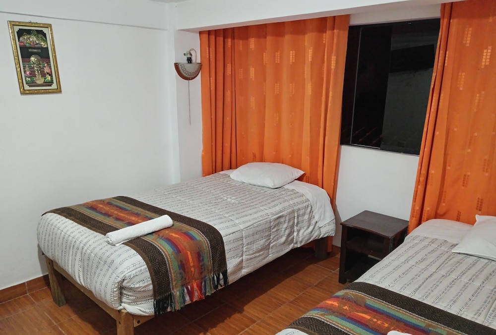 Hostal sinchiroca machupicchu view 5
