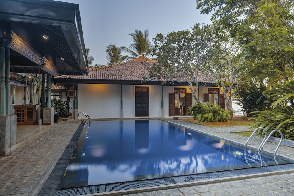 Villa Republic Bentota