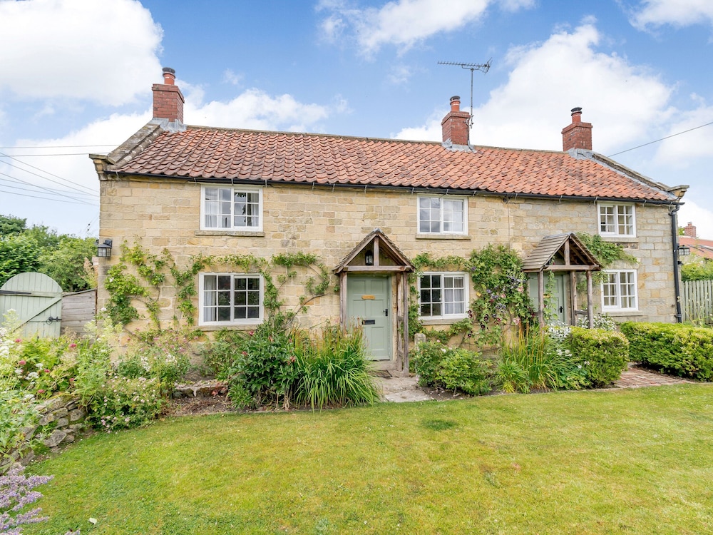 Corner Cottage