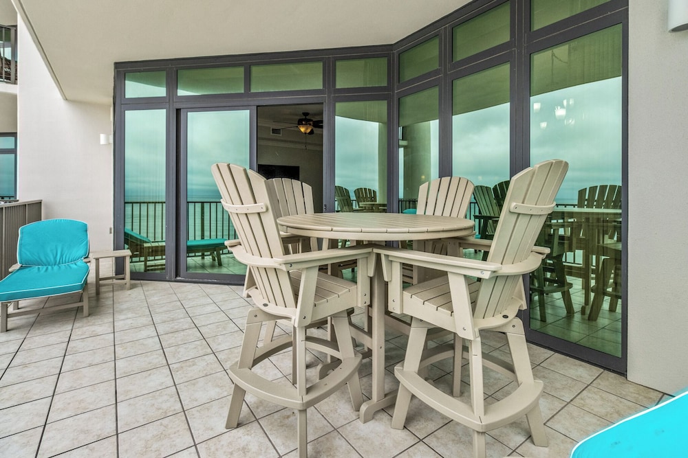 The Oasis at Orange Beach #1707 by Southern Vacation Rentals