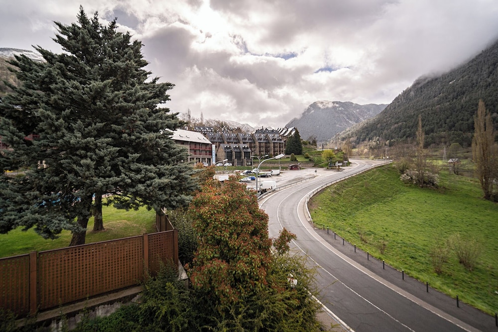 Aran Hostel