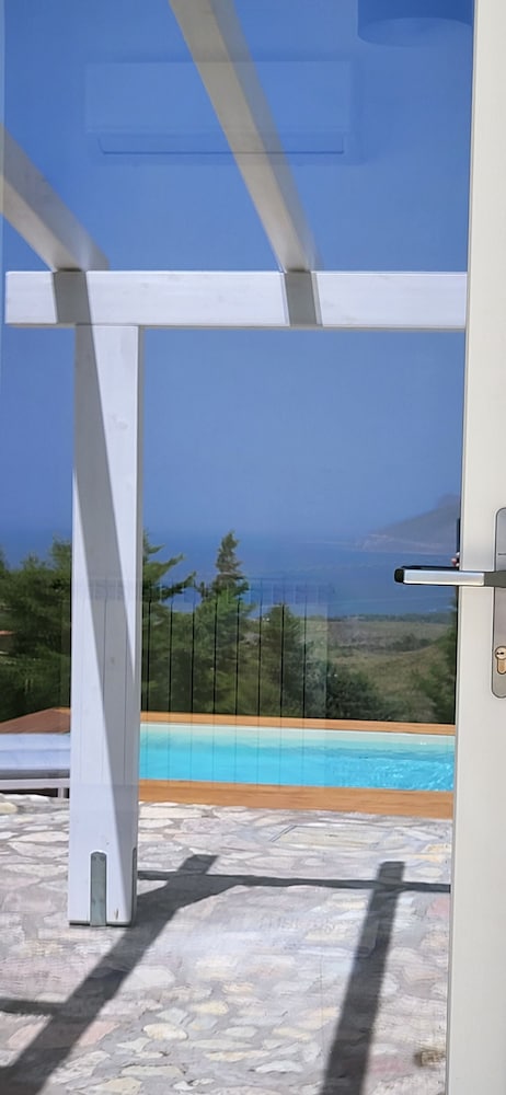 Villa Ballerina Bianca