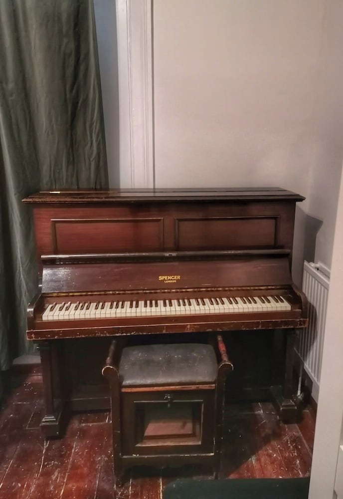 House in Central London - Sleeps up to 16