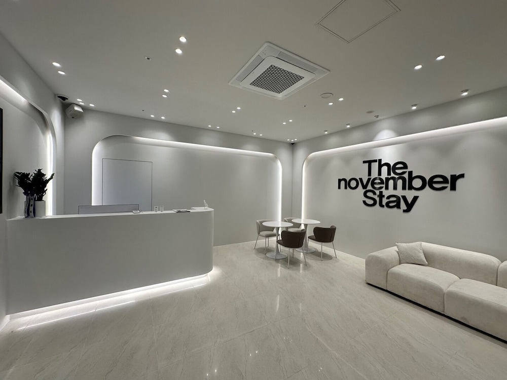 The November Stay Guri