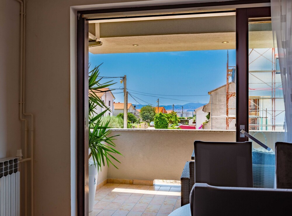 Zadar Lavish and Luxurious Apartment With Private Pool