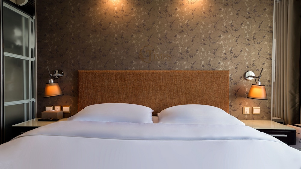 Tianxi Royal Suites & Towers branch