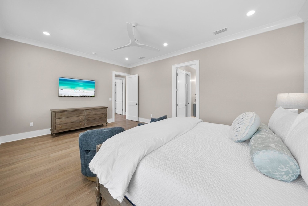 Laguna Beach House 5 Bedroom Home