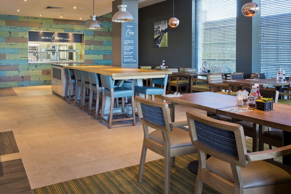 Premier Inn London Tolworth, photo 17