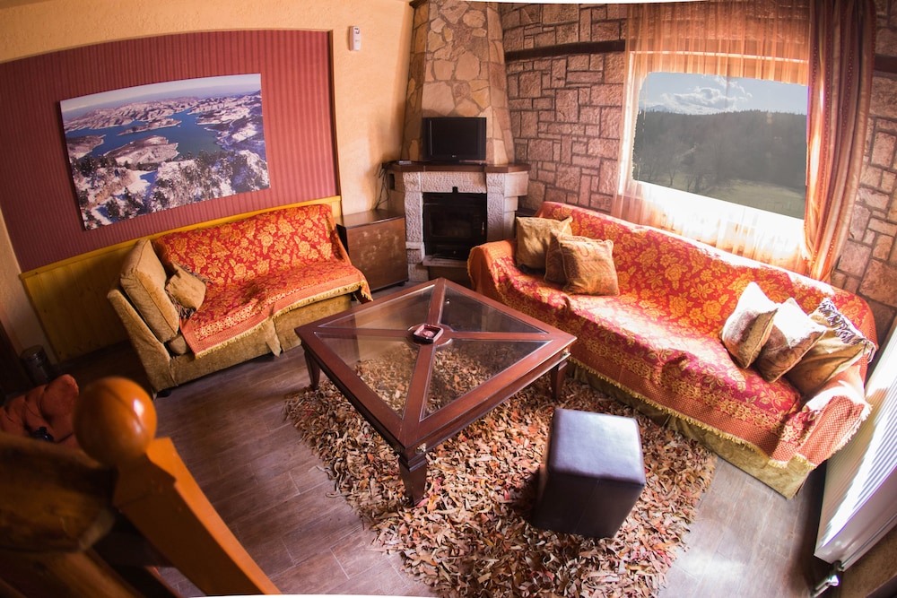 Silva Suites