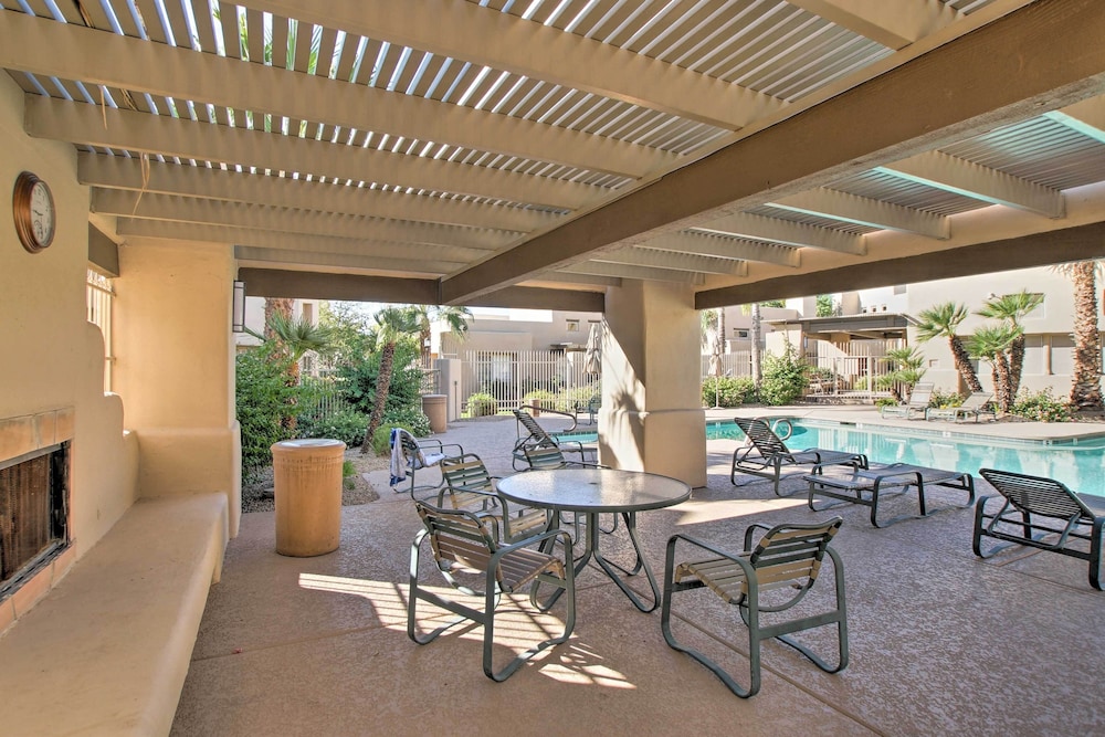 Chic Scottsdale Condo: Private Patio & Shared Pool view 3