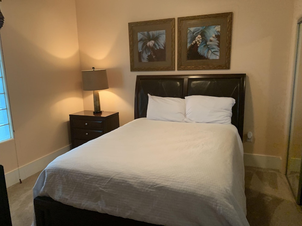 Bella Luna #404 by Southern Vacation Rentals