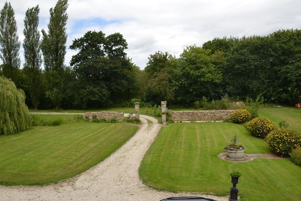 Photo 12